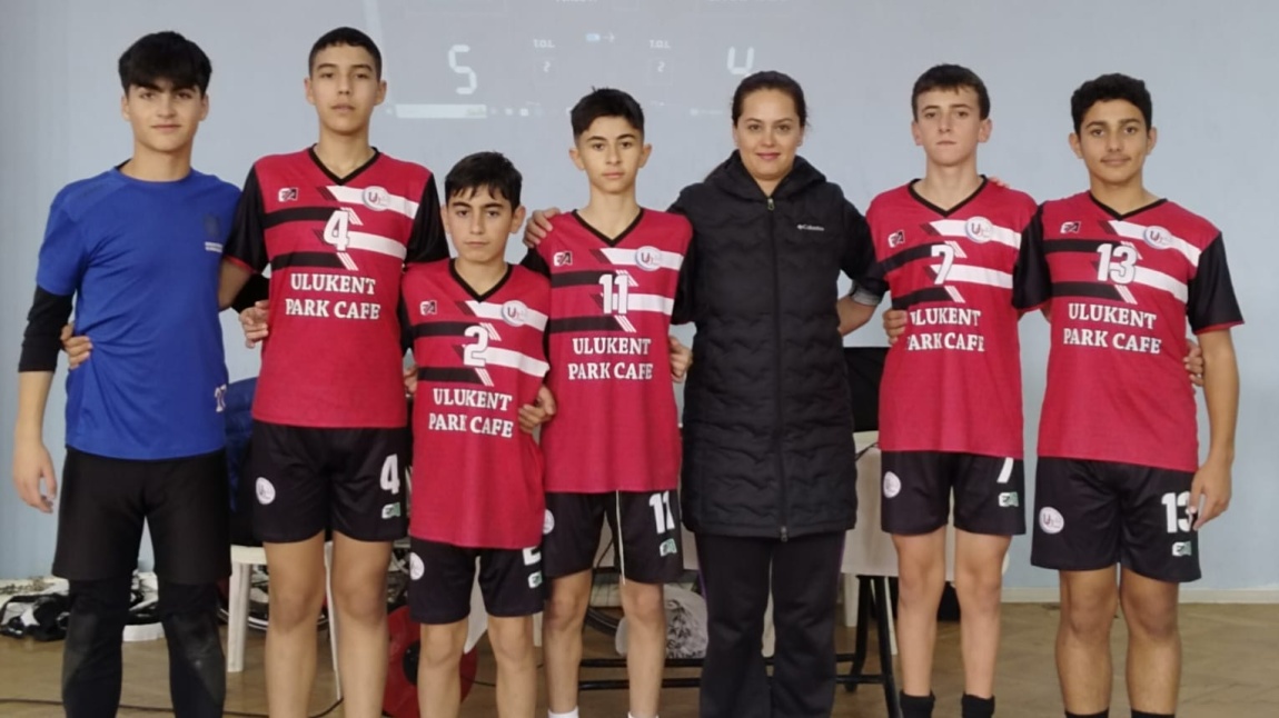 Yıldız Erkekler Futsal Takımımız Okulumuzu Sportmence Temsil Etti